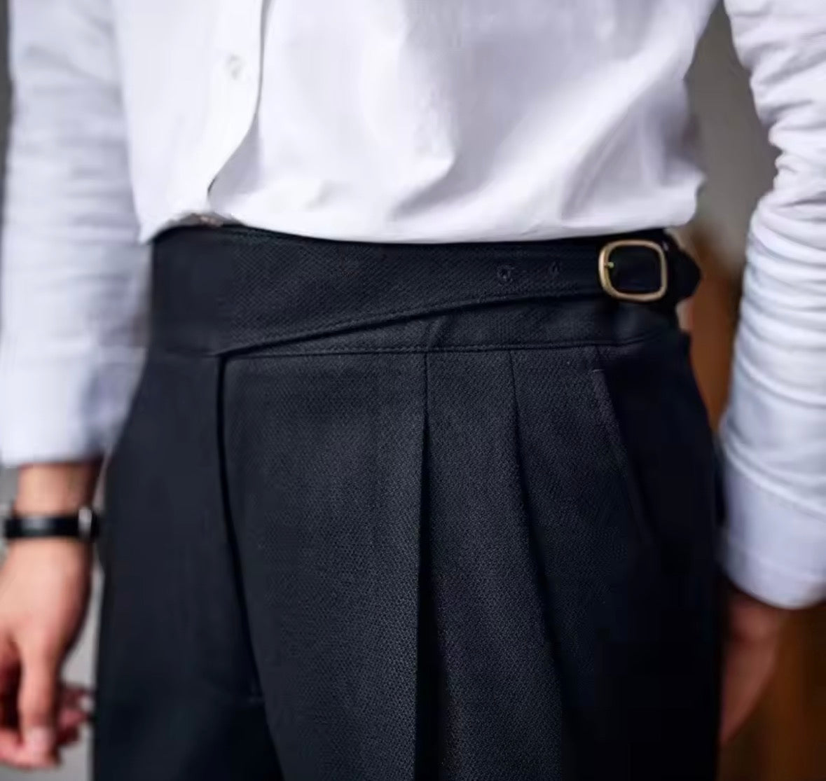 Black Pleated Trousers